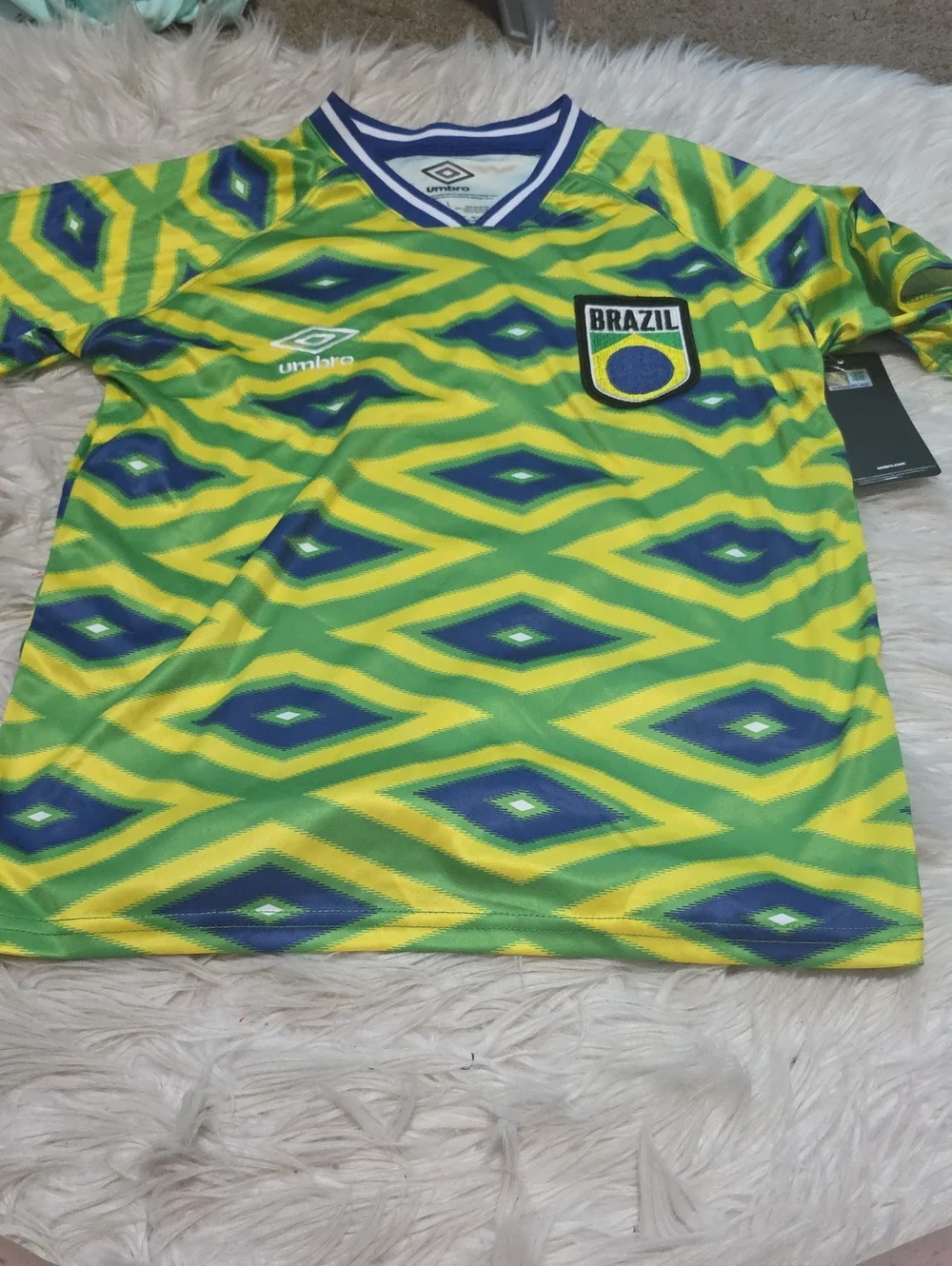 NWT Umbro Brazil Soccer Jersey- Large
